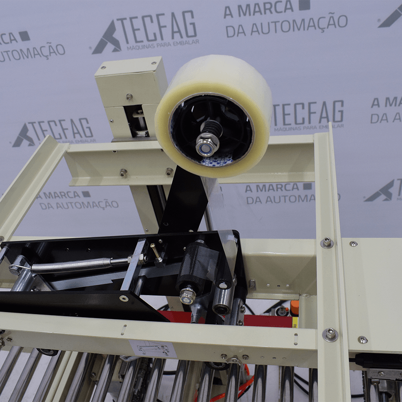 Seladora-Pneumatica-de-Caixas-de-Papelao---AS823A-Fita
