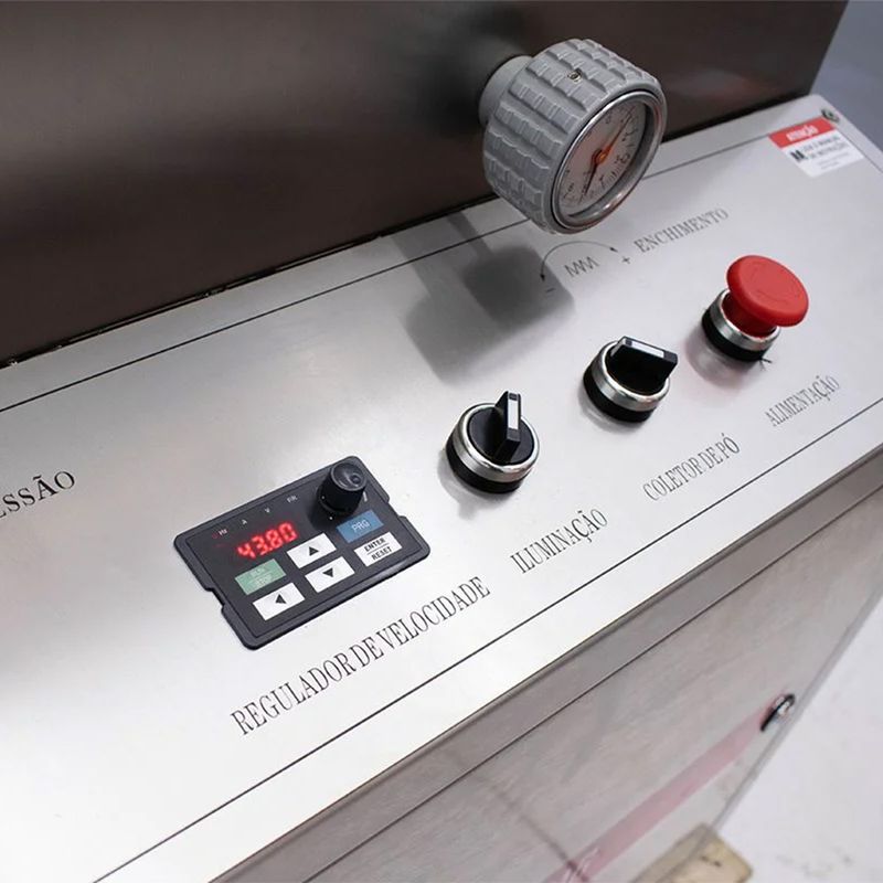 Prensa-Automatica-Rotativa-de-Comprimidos-Painel2