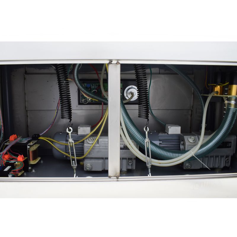 Seladora-a-Vacuo-de-Dupla-Camara---DZ4002SB-Interior2
